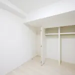 洋室（ホワイトスタイル ※階により変動）