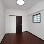 洋室（シックスタイル ※階により変動）
