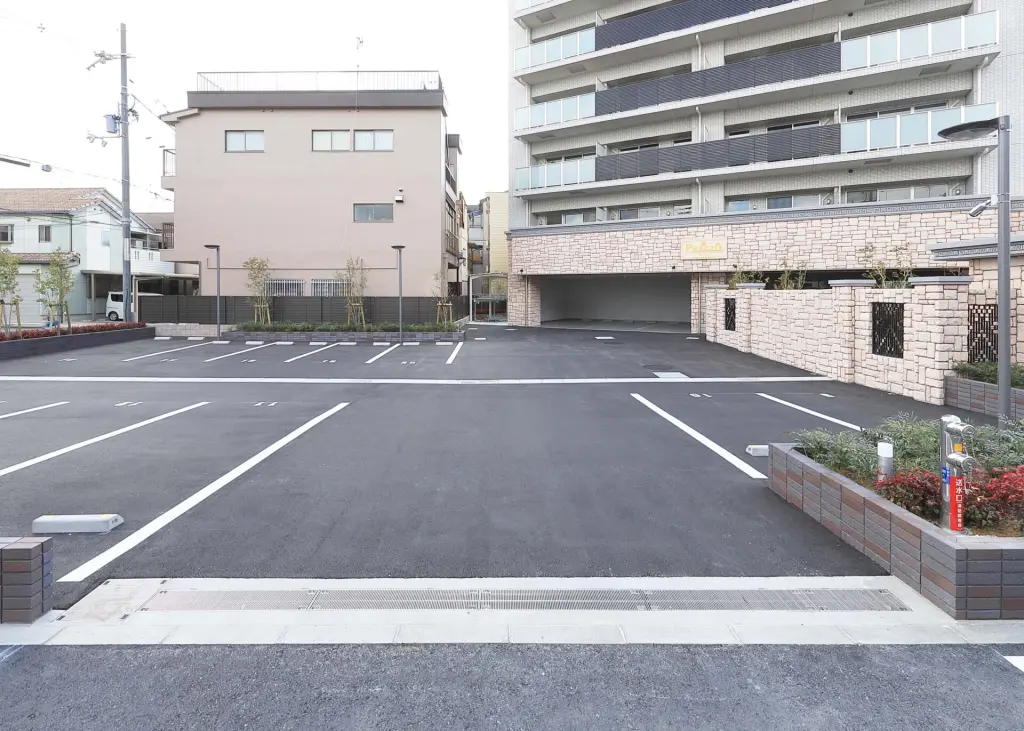平面駐車場