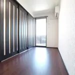 洋室（シックスタイル※階により変動）