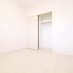 洋室（ホワイトスタイル※階により変動）