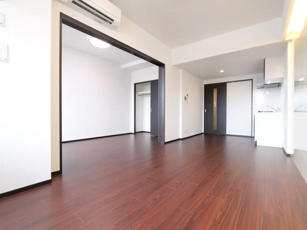 LDK・洋室（シックスタイル※階により変動）