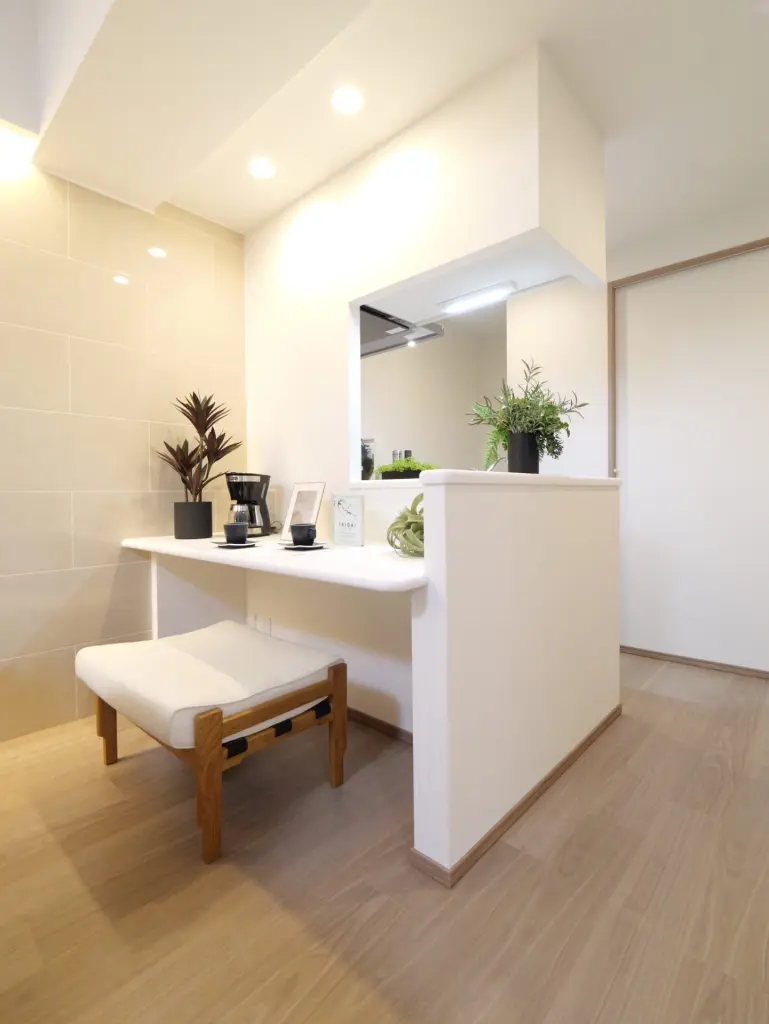 家具付きモデルルーム（グレージュスタイル※Brタイプ）