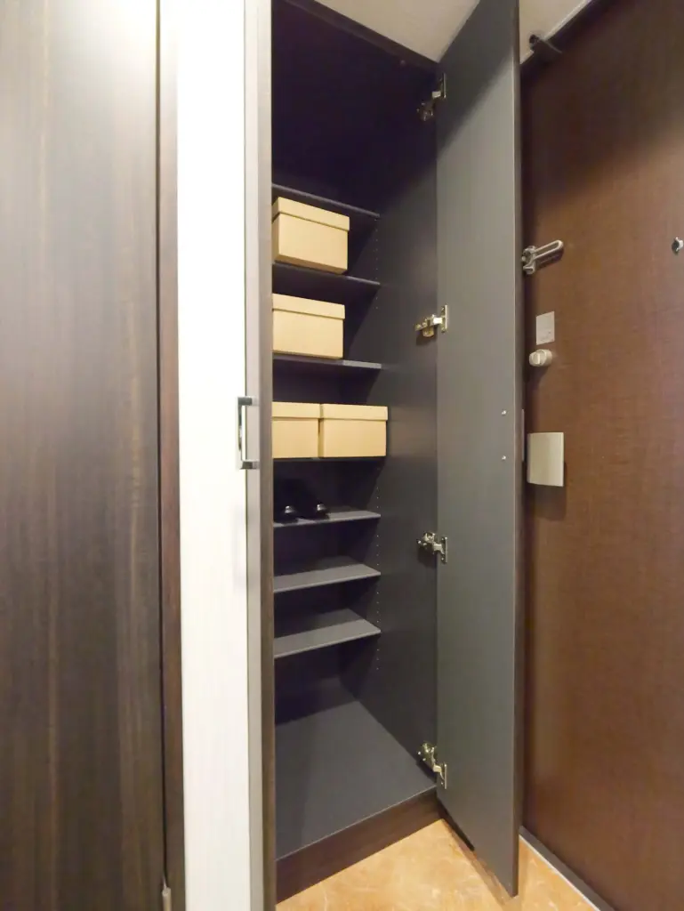 家具付きモデルルーム（シックスタイル※Drタイプ）