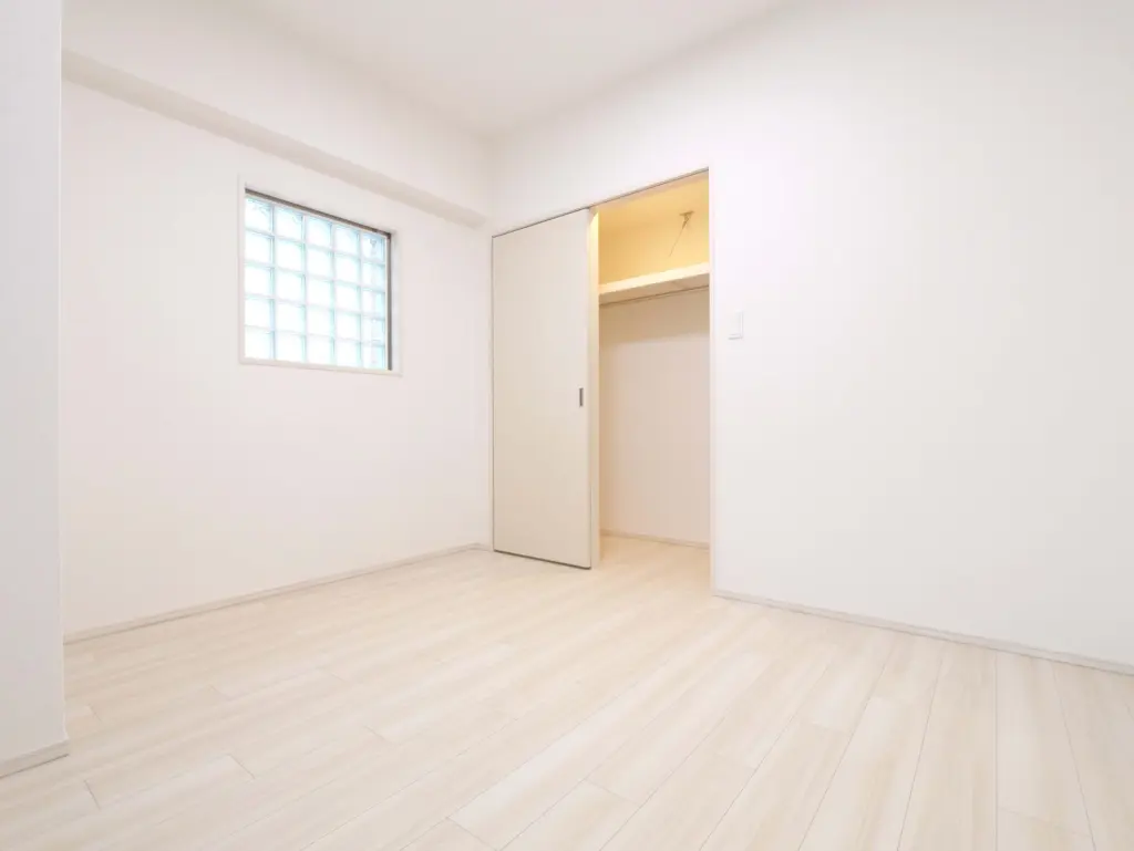 洋室（ホワイトスタイル※階により変動）