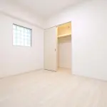 洋室（ホワイトスタイル※階により変動）