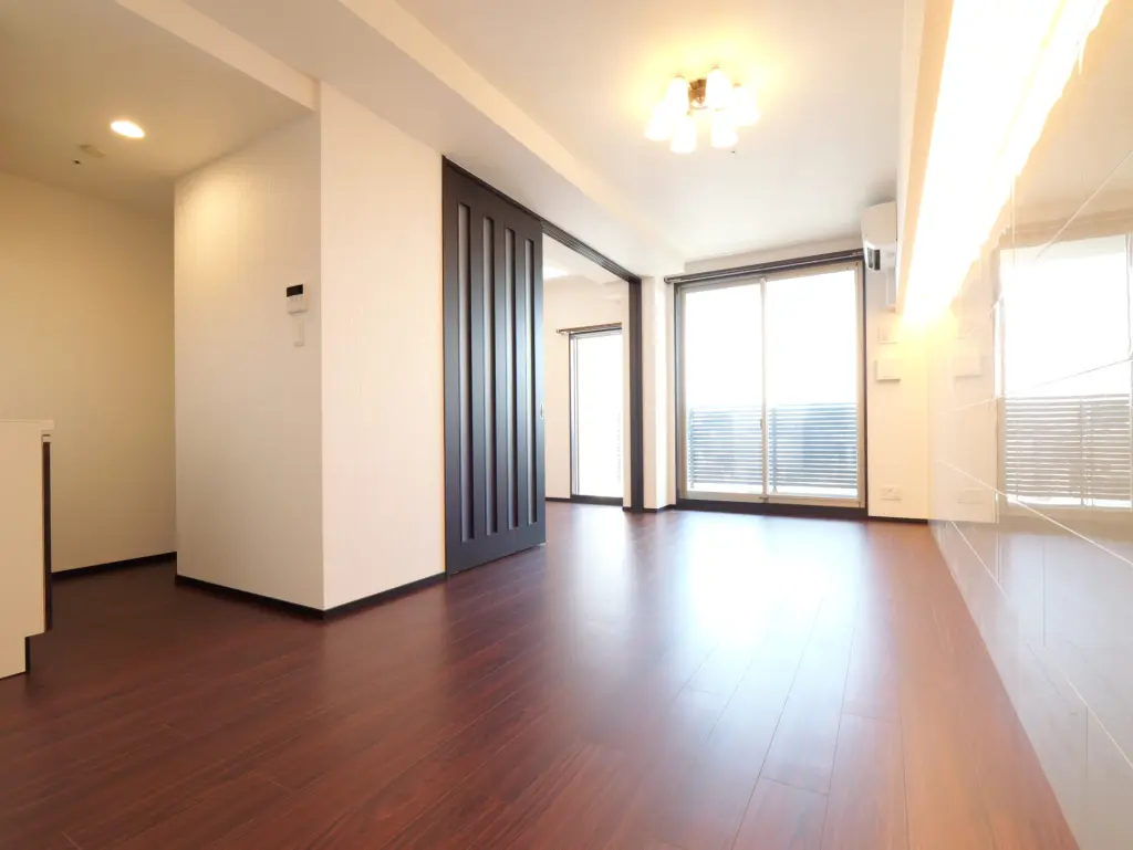 LDK・洋室（シックスタイル※階により変動）