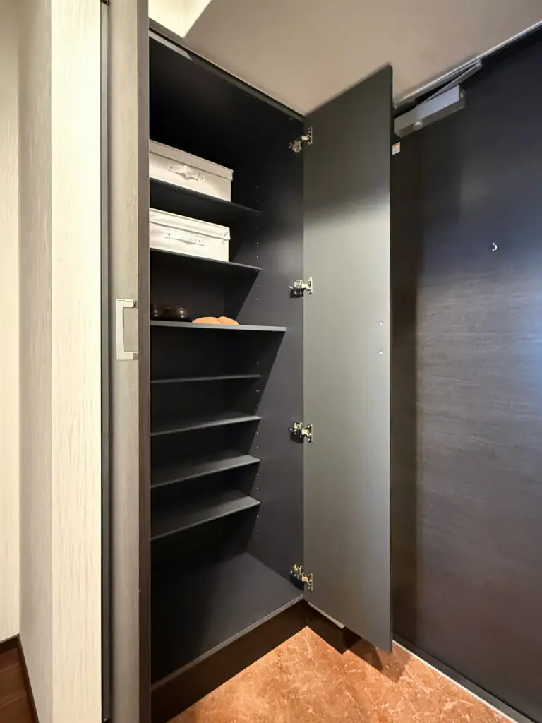 家具付きモデルルーム（シックスタイル※Arタイプ）