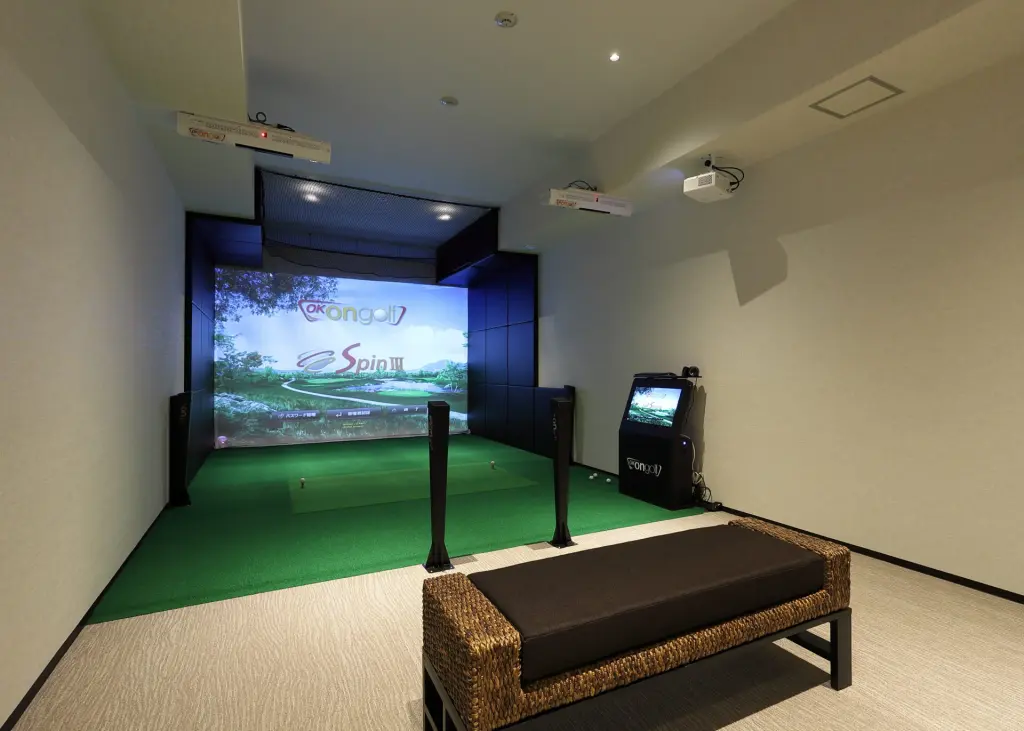 ゴルフシミュレーター