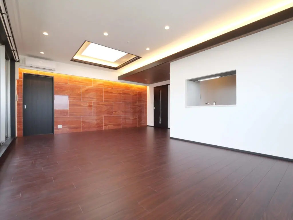 LDK（シックスタイル※階により変動）