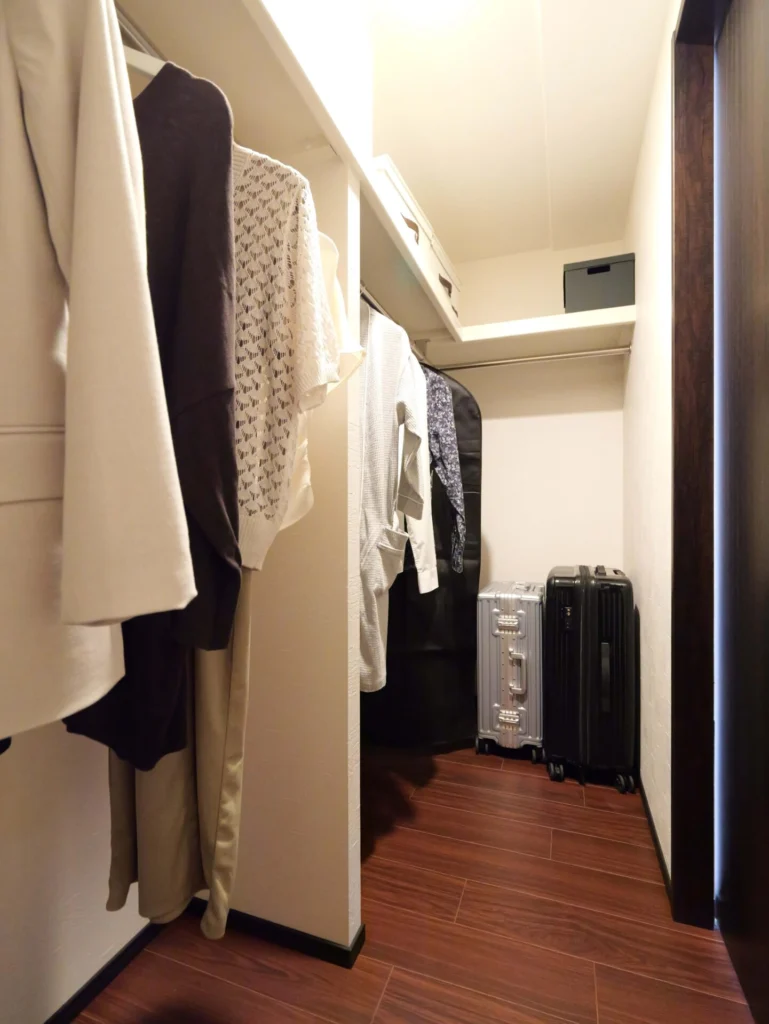 家具付きモデルルーム（シックスタイル）