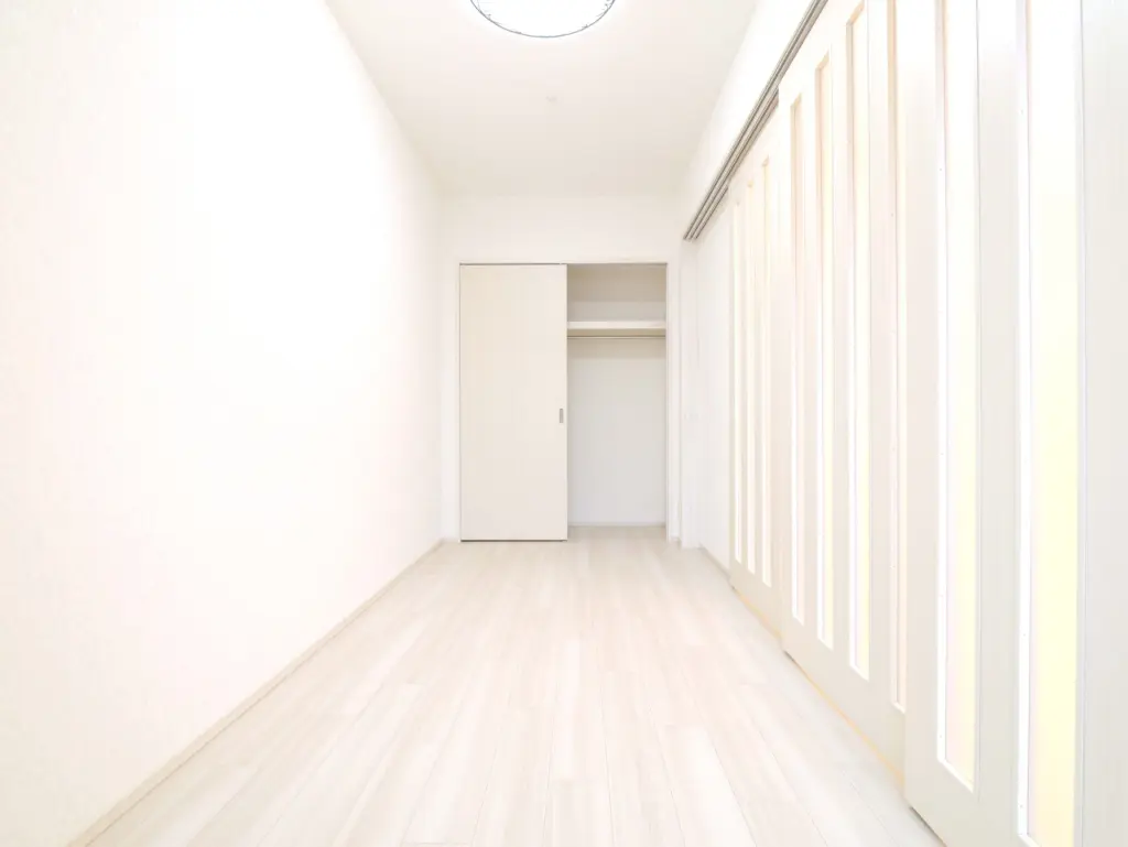 洋室（ホワイトスタイル※階により変動）