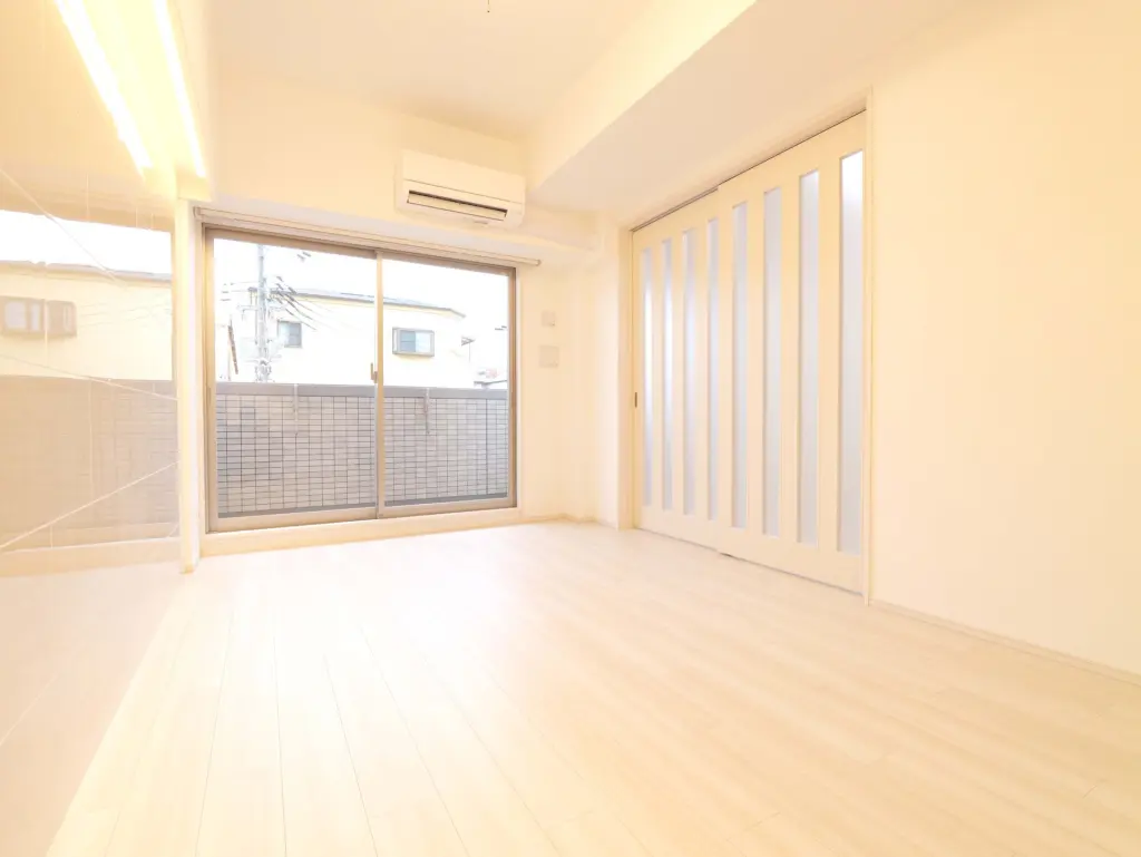 洋室（ホワイトスタイル※階により変動）