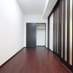 洋室（シックスタイル※階により変動）